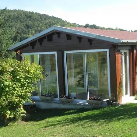Accueillant A Avec Jardin Chalet Egliseneuve-des-Liards
