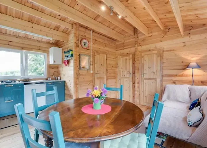 Accueillant A Avec Jardin